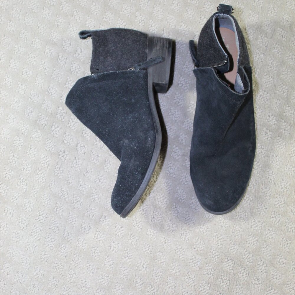 Toms | Size 8.5M Black and Gray Wool Blend 1.25" Heeled Ankle Booties
